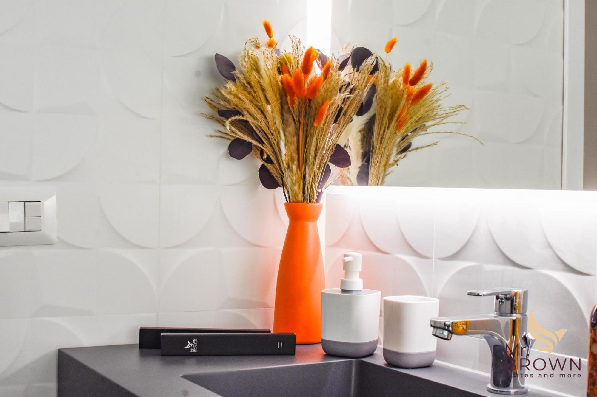 Orange House * Rom