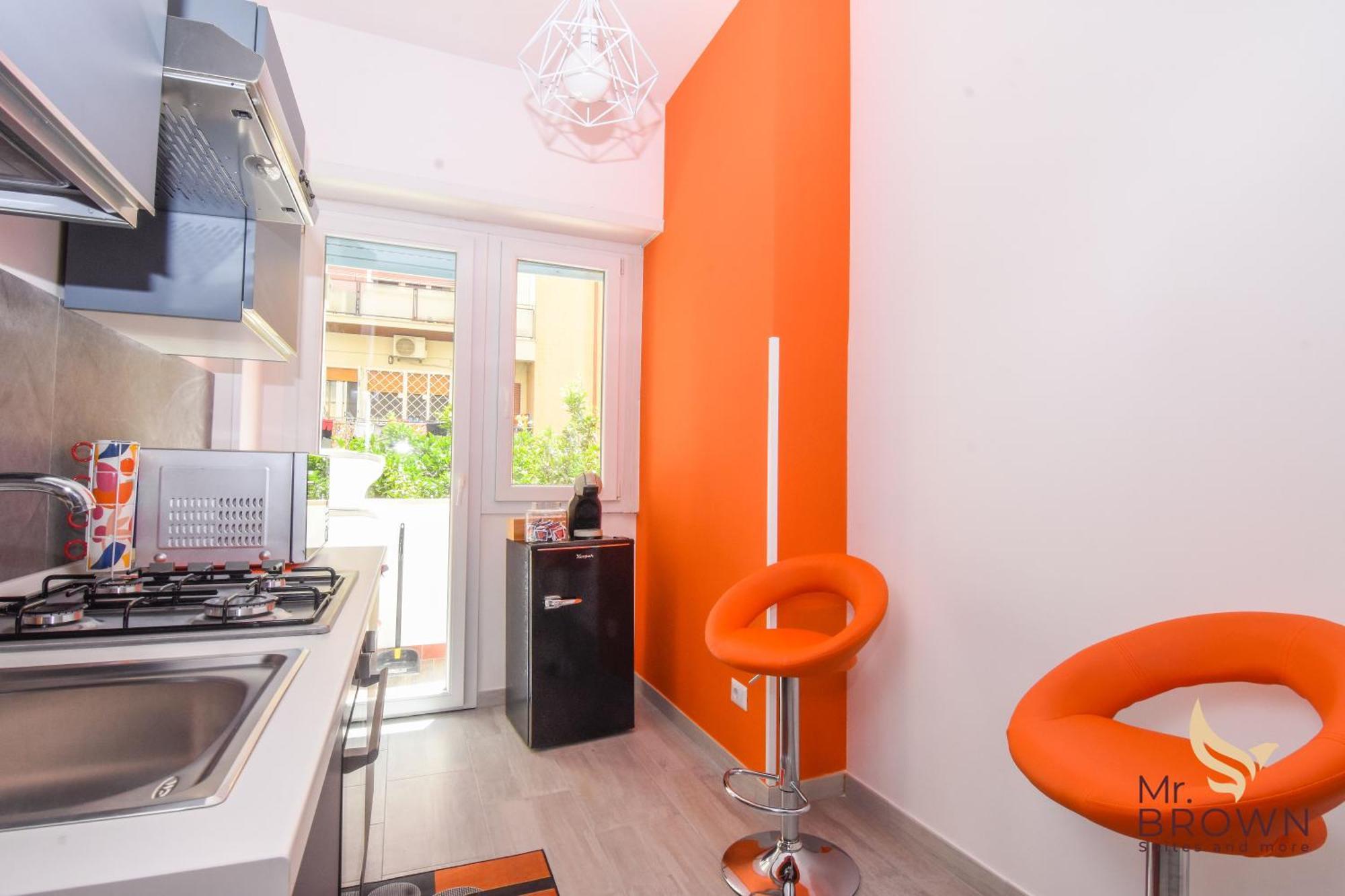 Orange House Apartment Rom